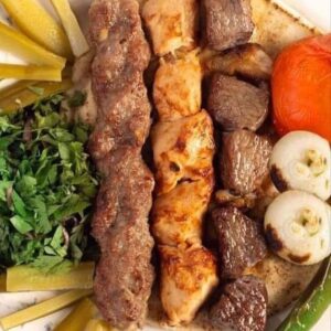 Grillteller Max Fleisch spieß Menü